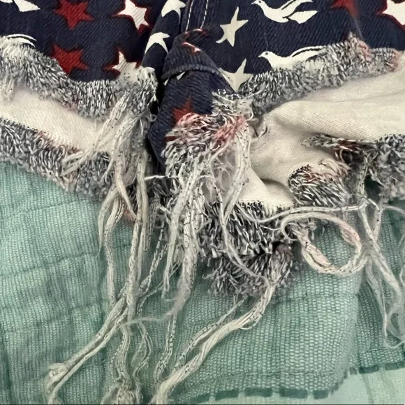 NWT $78 free people We the Free Red White Blue Denim Shorts Peace Doves - Picture 8 of 8
